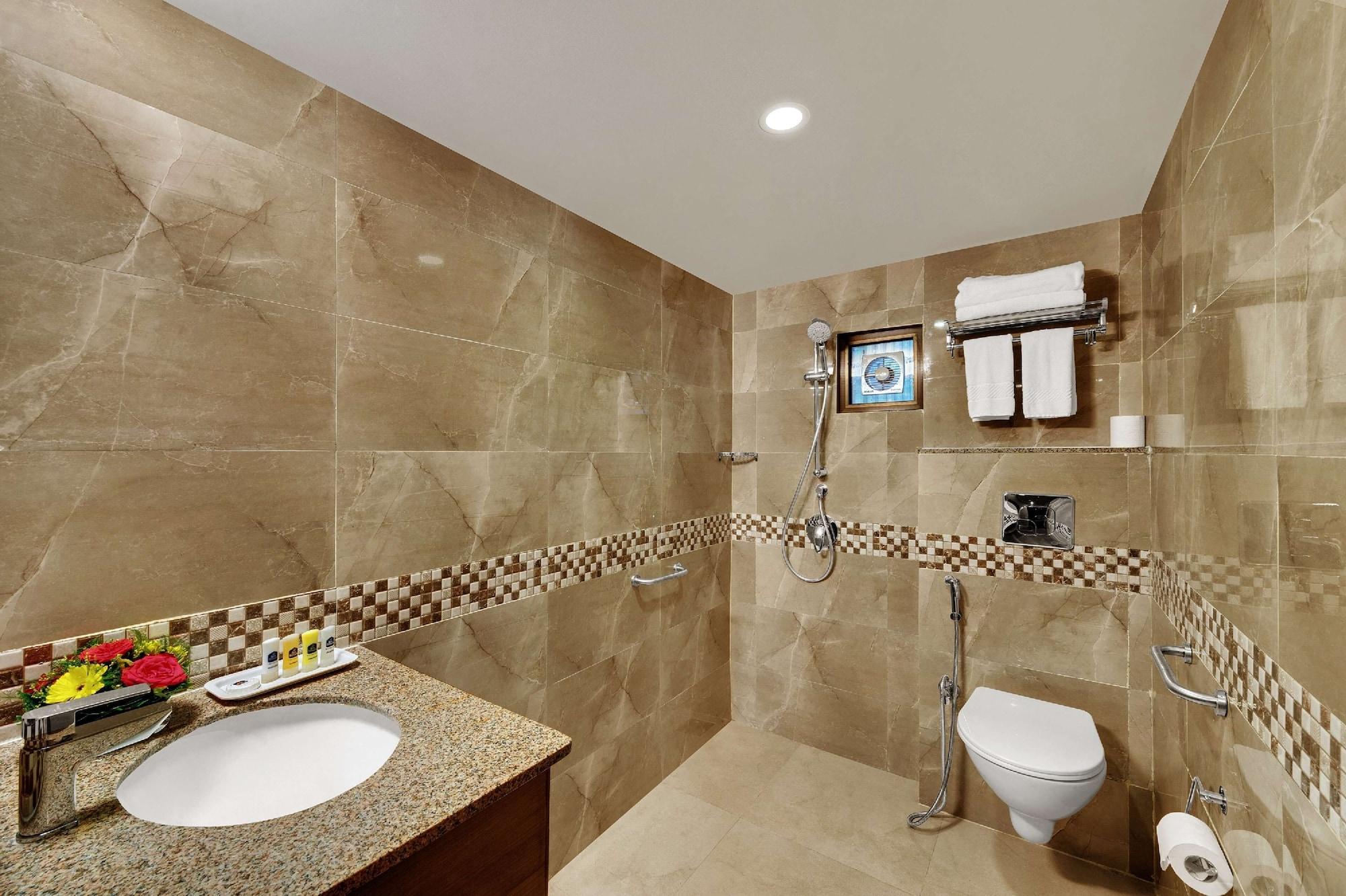 Best Western Alkapuri, Вадодара Экстерьер фото