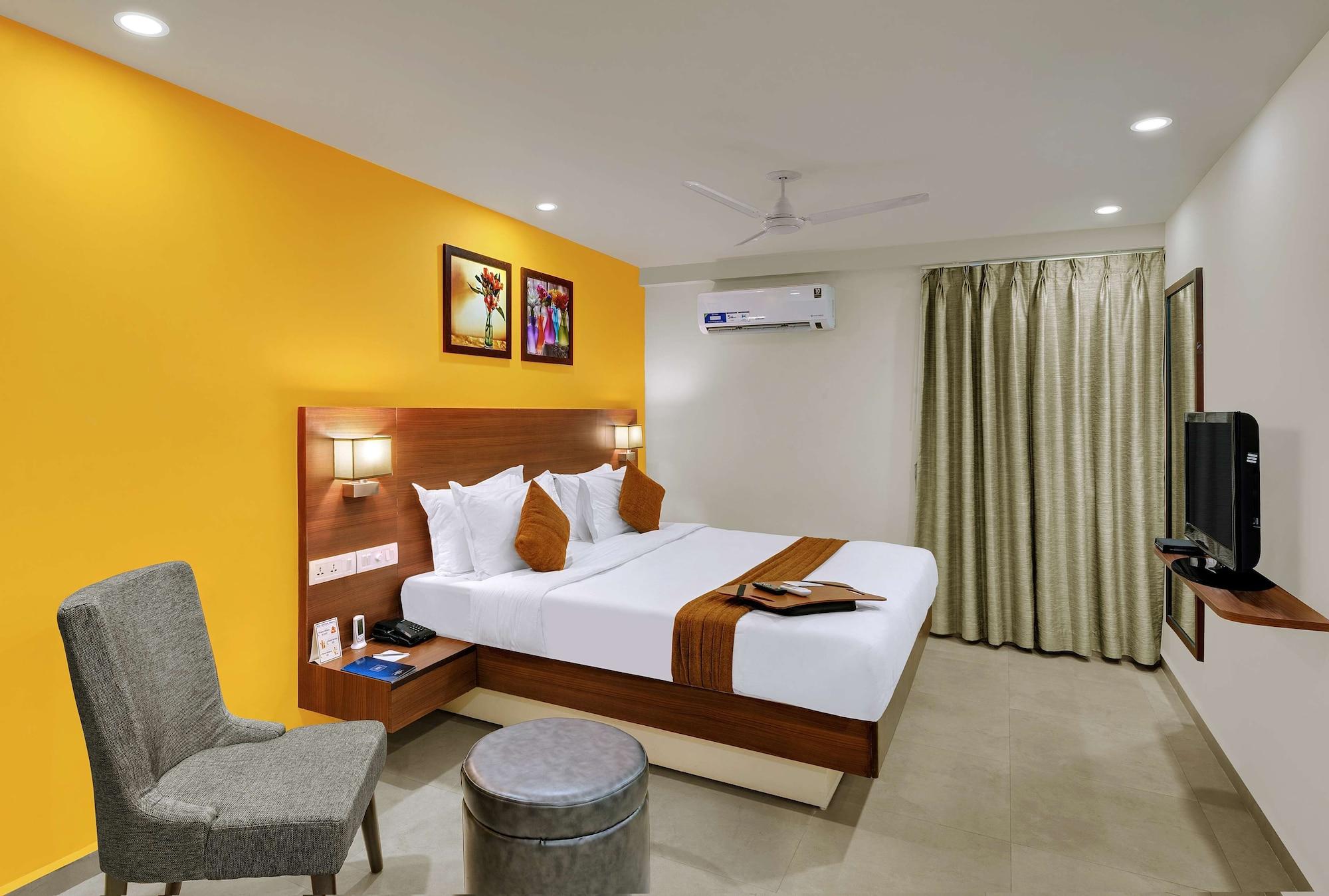 Best Western Alkapuri, Вадодара Экстерьер фото