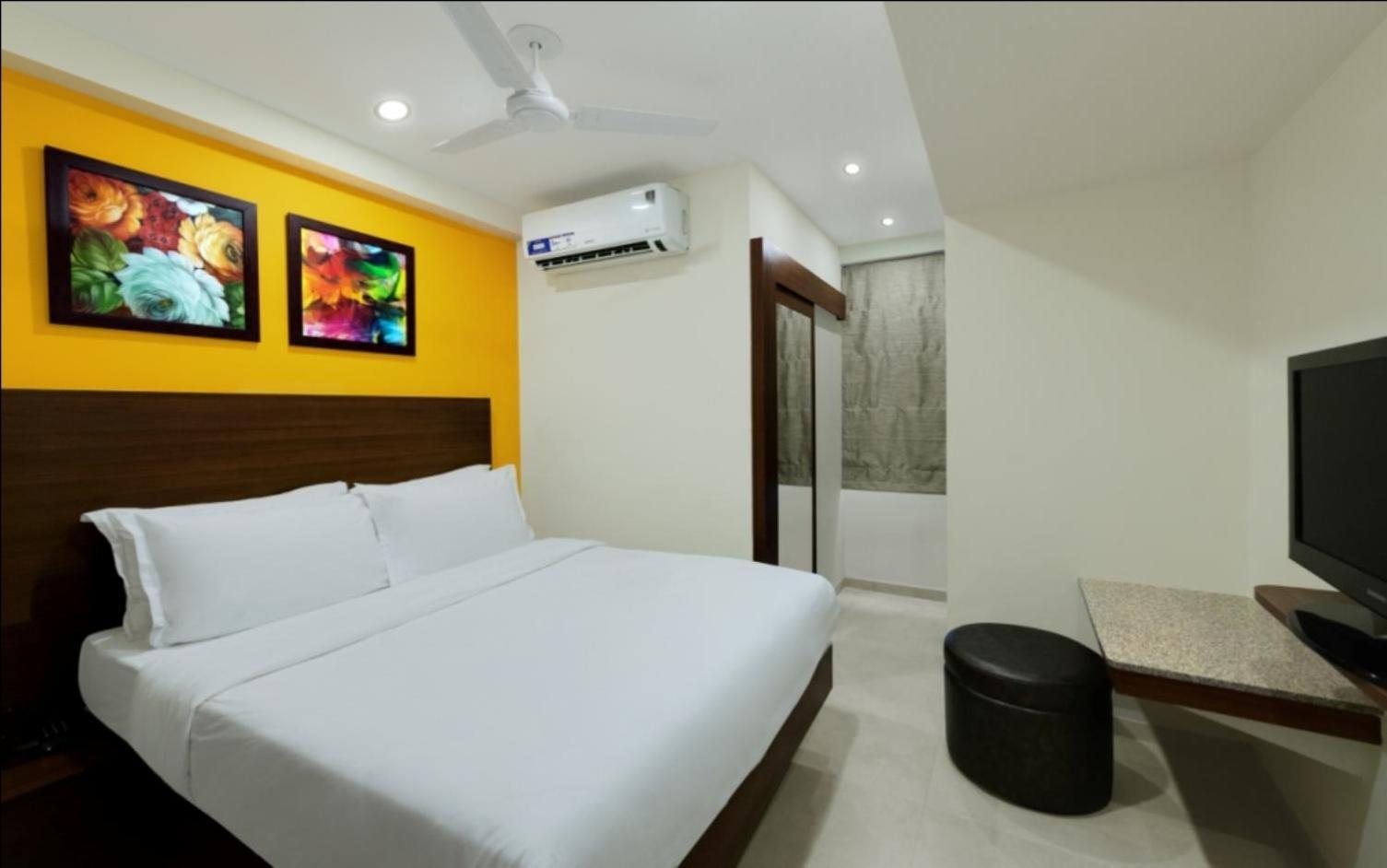 Best Western Alkapuri, Вадодара Экстерьер фото