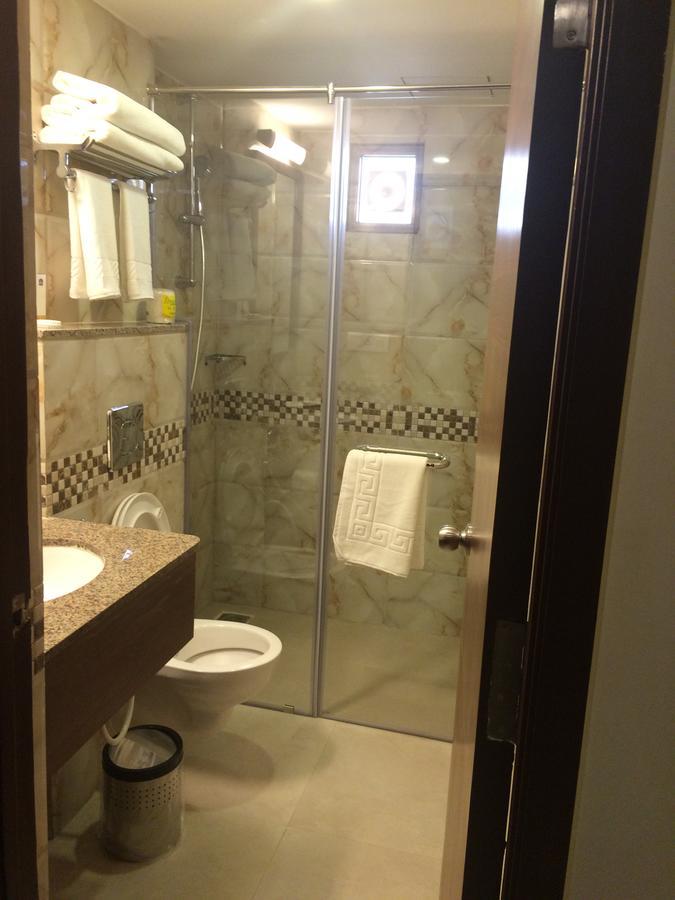 Best Western Alkapuri, Вадодара Экстерьер фото