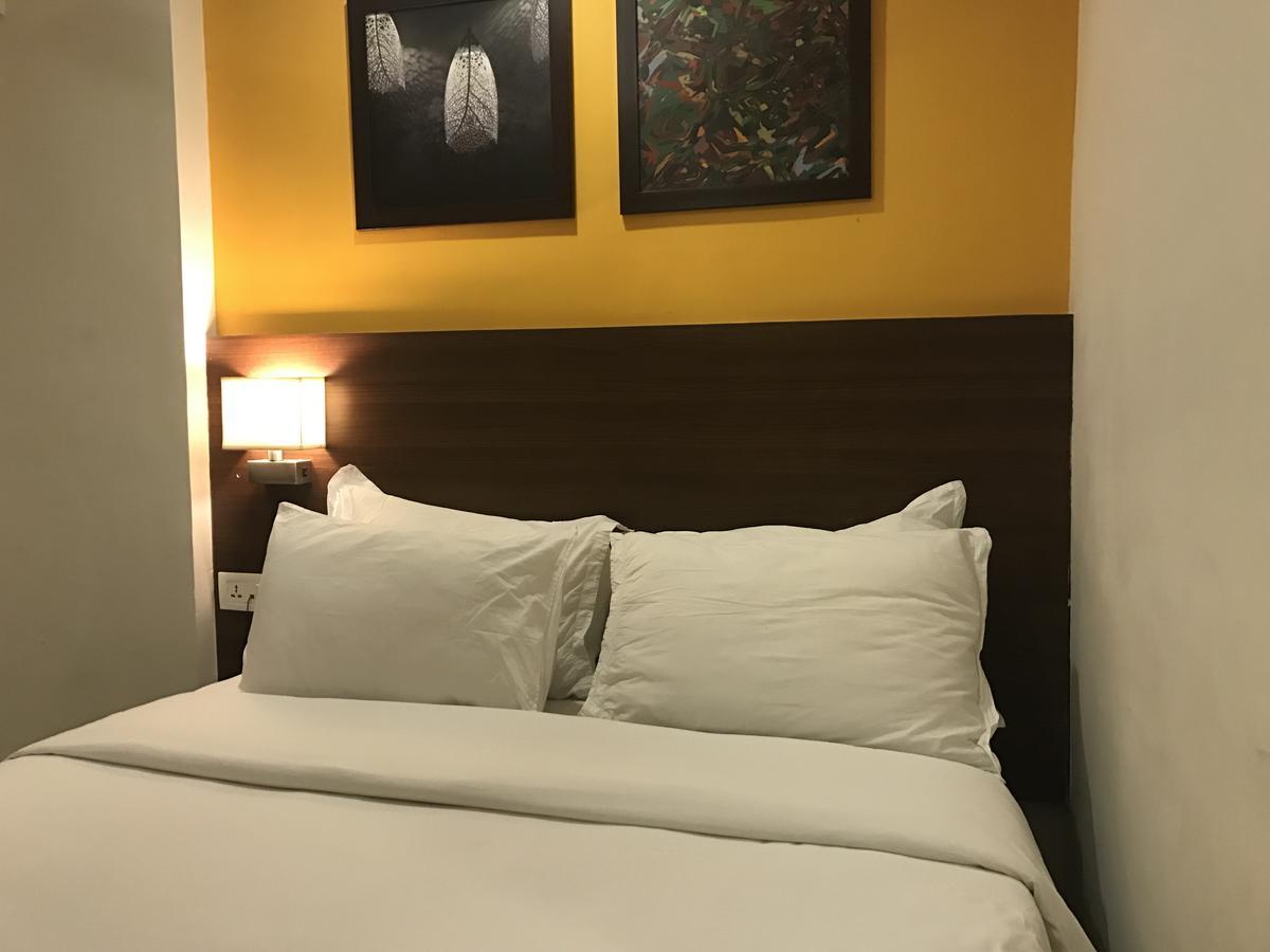 Best Western Alkapuri, Вадодара Экстерьер фото